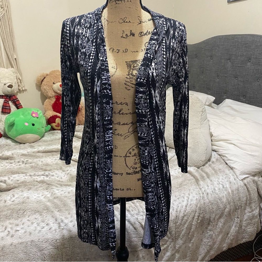 Black and white abstract cardigan